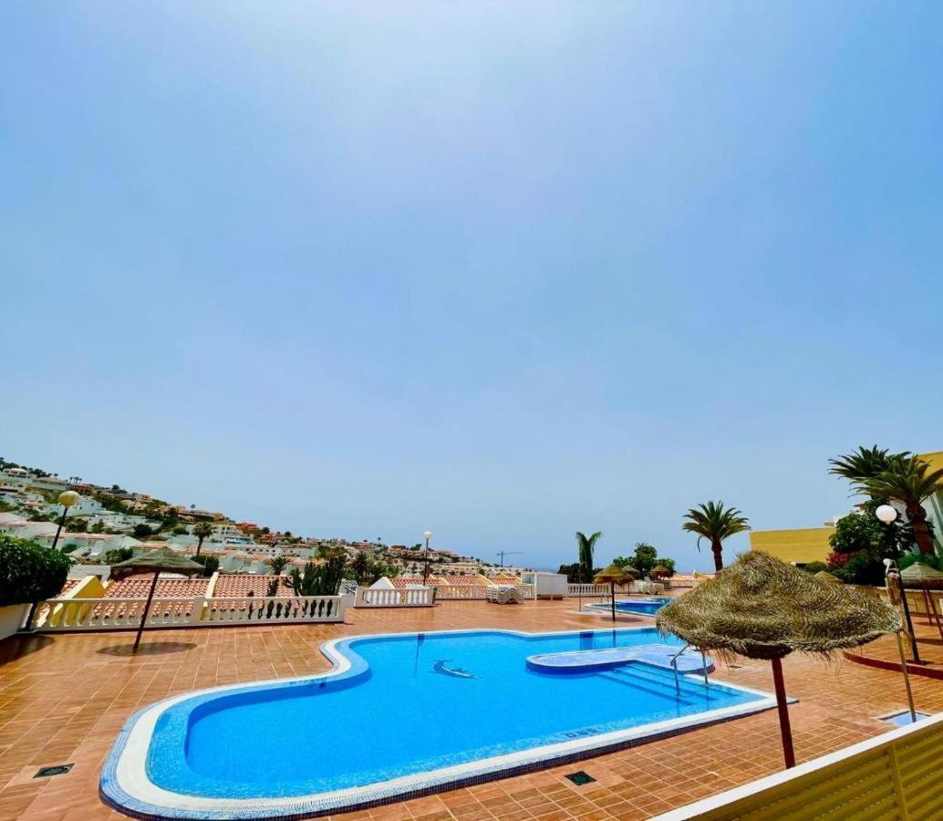 Las Brisas Holiday Costa Adeje  ภายนอก รูปภาพ