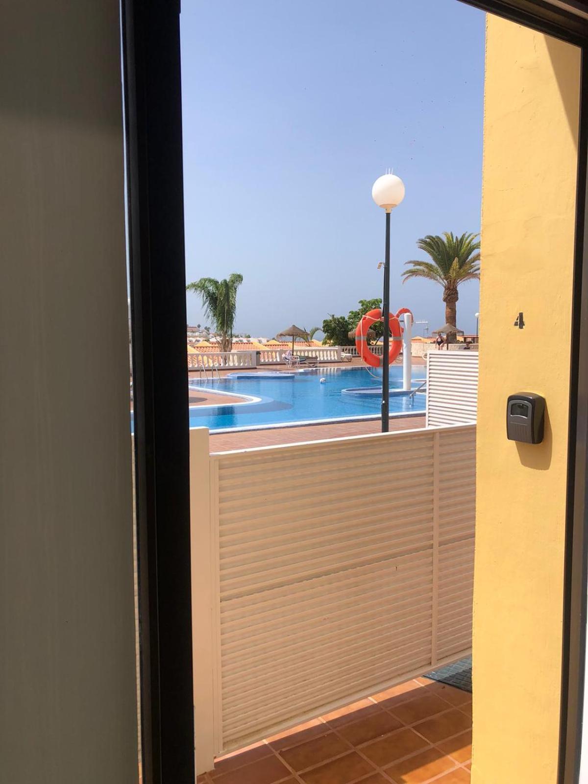 Las Brisas Holiday Costa Adeje  ภายนอก รูปภาพ
